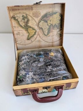 NIB Landmarks of the World 1000PC Jigsaw Puzzle in Travel Suitcase  MASTERPIECES